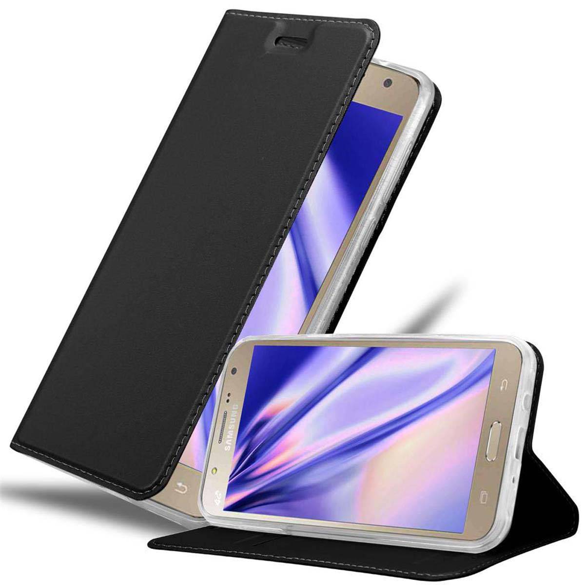 Cadorabo Handyhülle für Samsung Galaxy J7 2015 Schutz Hülle in Schwarz Cover Etui Book Case Booklet