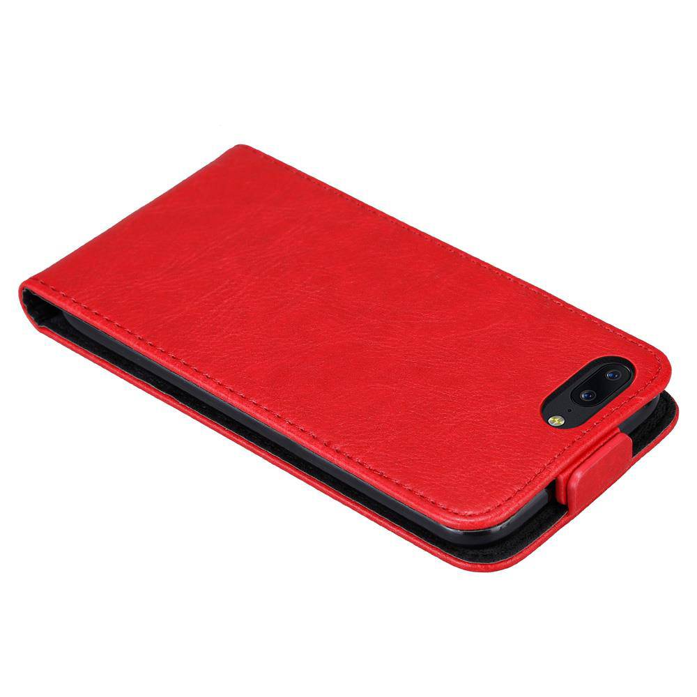 Cadorabo Hülle für OnePlus 5 Schutz Hülle in Rot Flip Etui Handyhülle Case Cover