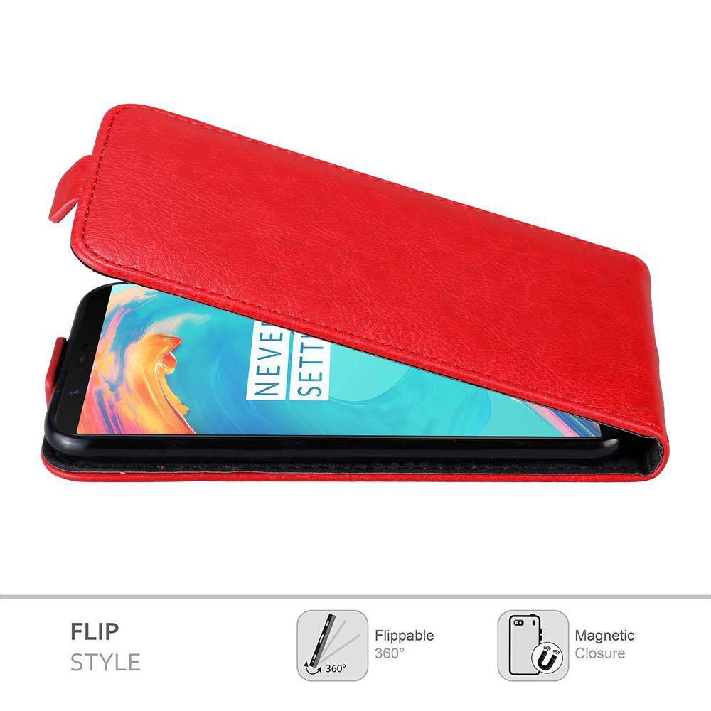 Cadorabo Hülle für OnePlus 5T Schutz Hülle in Rot Flip Etui Handyhülle Case Cover
