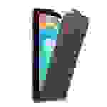 Cadorabo Hülle für OnePlus 5T Schutz Hülle in Braun Flip Etui Handyhülle Case Cover
