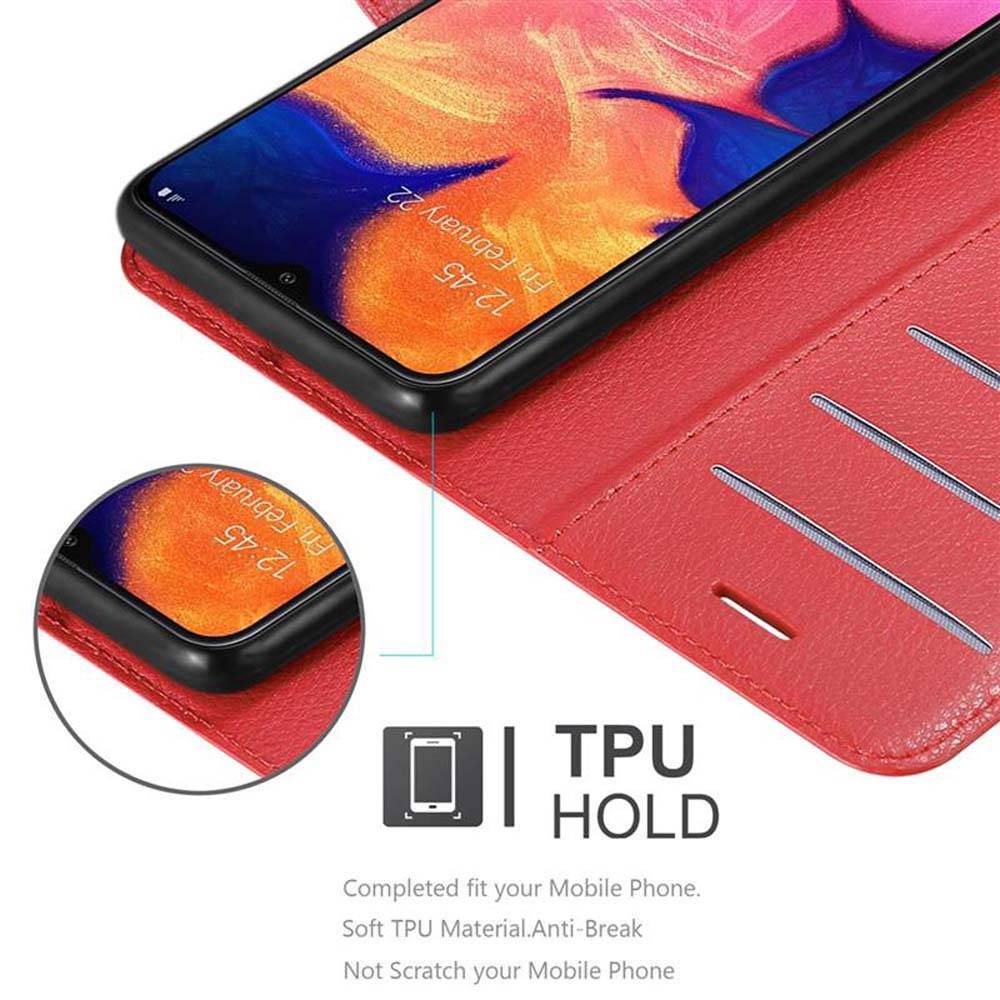 Cadorabo Hülle für Samsung Galaxy A10 / M10 Schutz Hülle in Rot Handyhülle Etui Case Cover Magnetverschluss