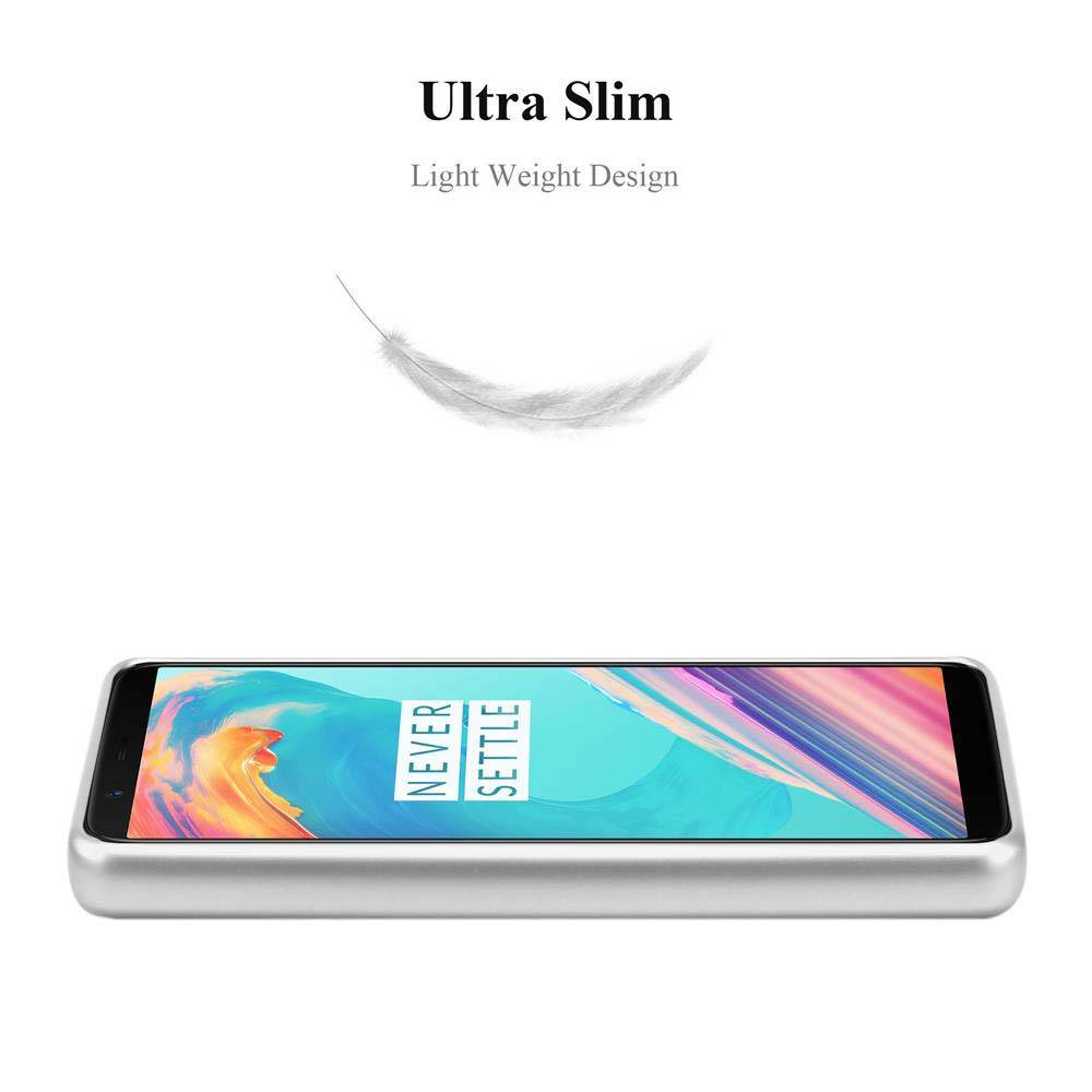 Cadorabo Schutzhülle für OnePlus 5T Hülle in Silber Handyhülle TPU Silikon Etui Cover Case