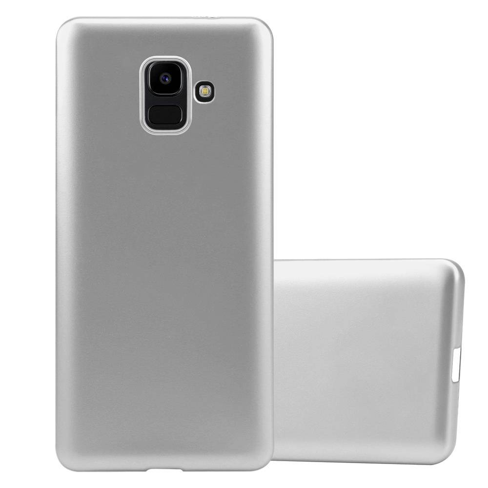 Cadorabo Schutzhülle für Samsung Galaxy J6 2018 Hülle in Silber Handyhülle TPU Silikon Etui Cover Case