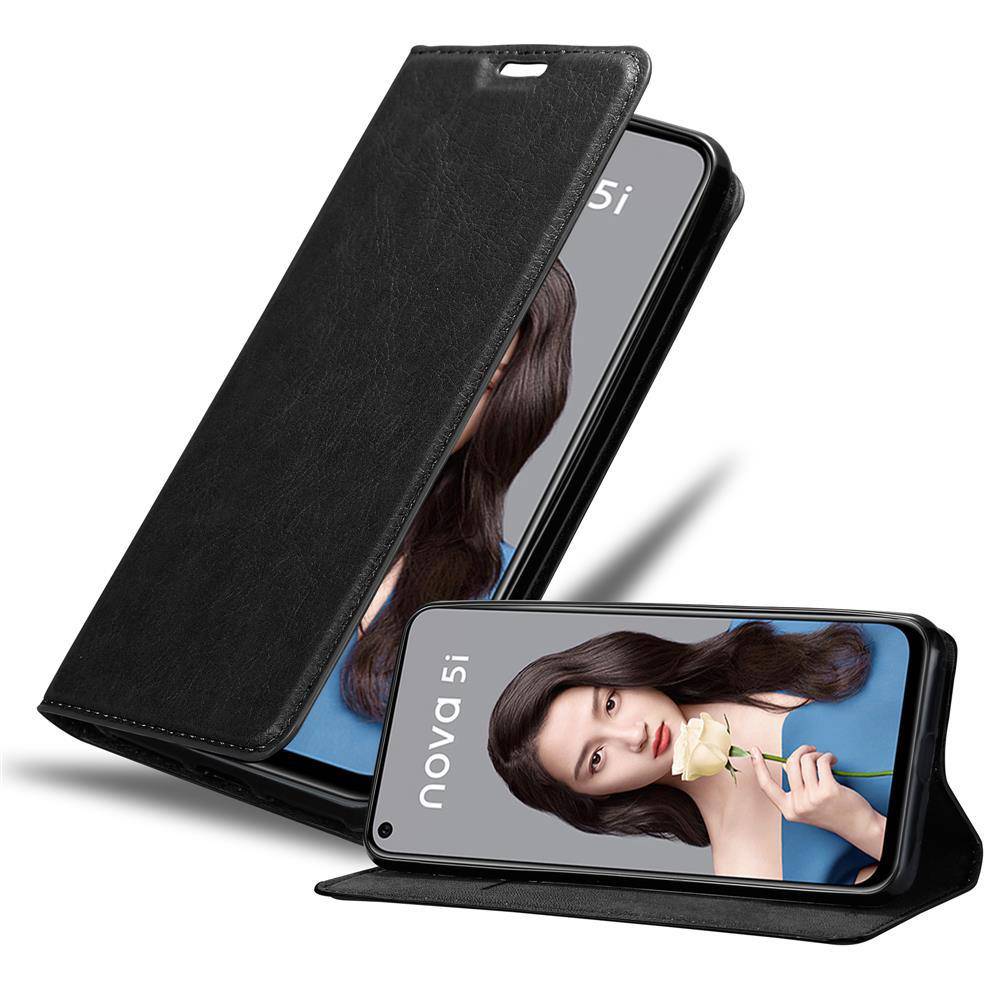 Cadorabo Hülle für Huawei NOVA 5i / P20 LITE 2019 Schutz Hülle in Schwarz Handyhülle Etui Case Cover Magnetverschluss