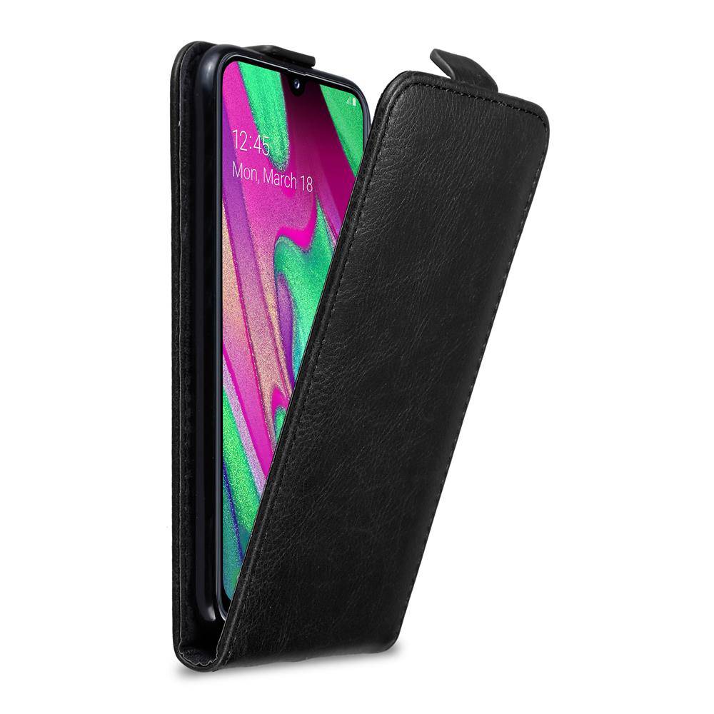 Cadorabo Hülle für Samsung Galaxy A40 Schutz Hülle in Schwarz Flip Etui Handyhülle Case Cover