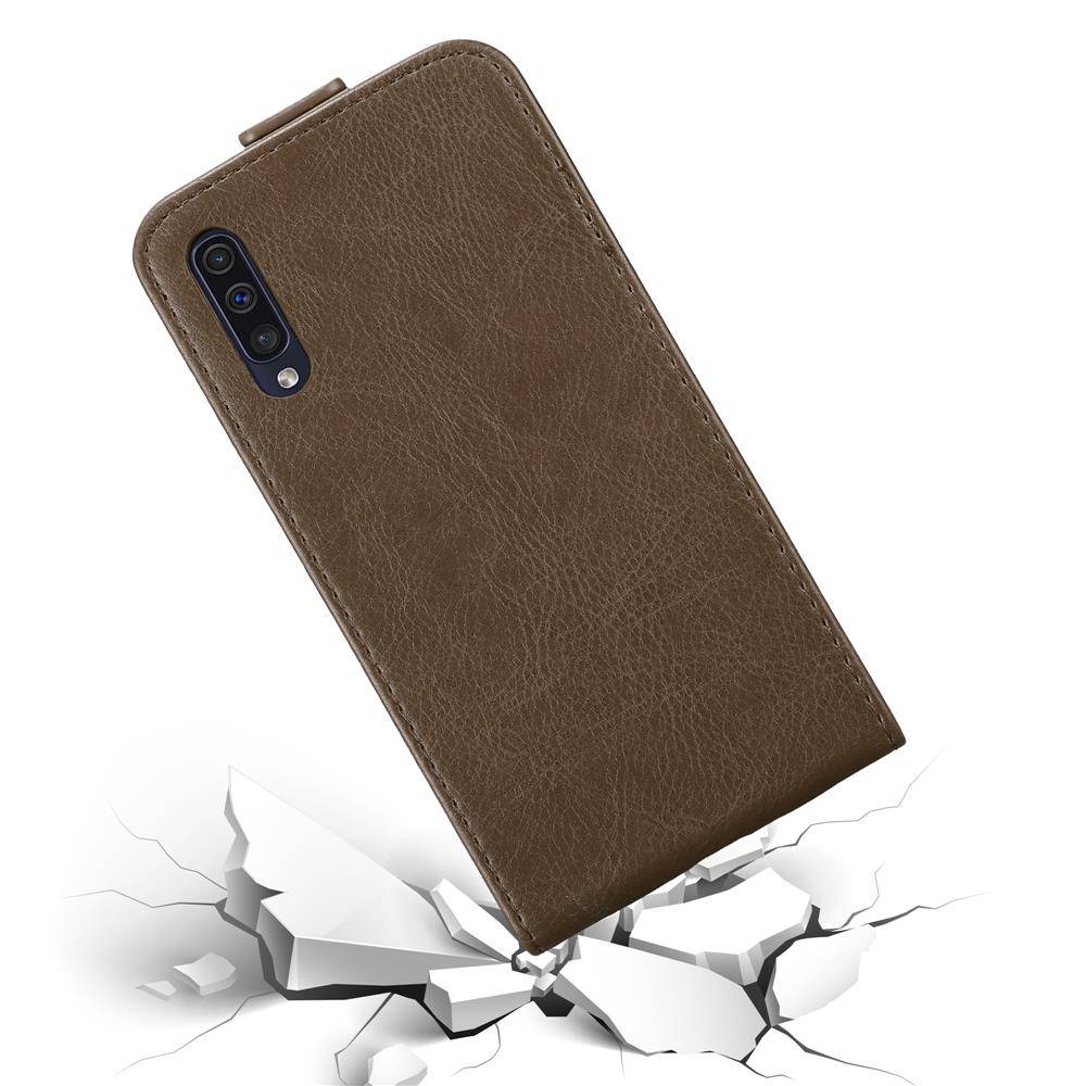 Cadorabo Hülle für Samsung Galaxy A50 4G / A50s / A30s Schutz Hülle in Braun Flip Etui Handyhülle Case Cover