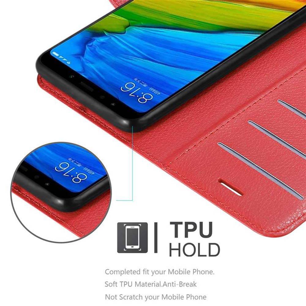 Cadorabo Hülle für Xiaomi RedMi NOTE 5 Schutz Hülle in Rot Handyhülle Etui Case Cover Magnetverschluss