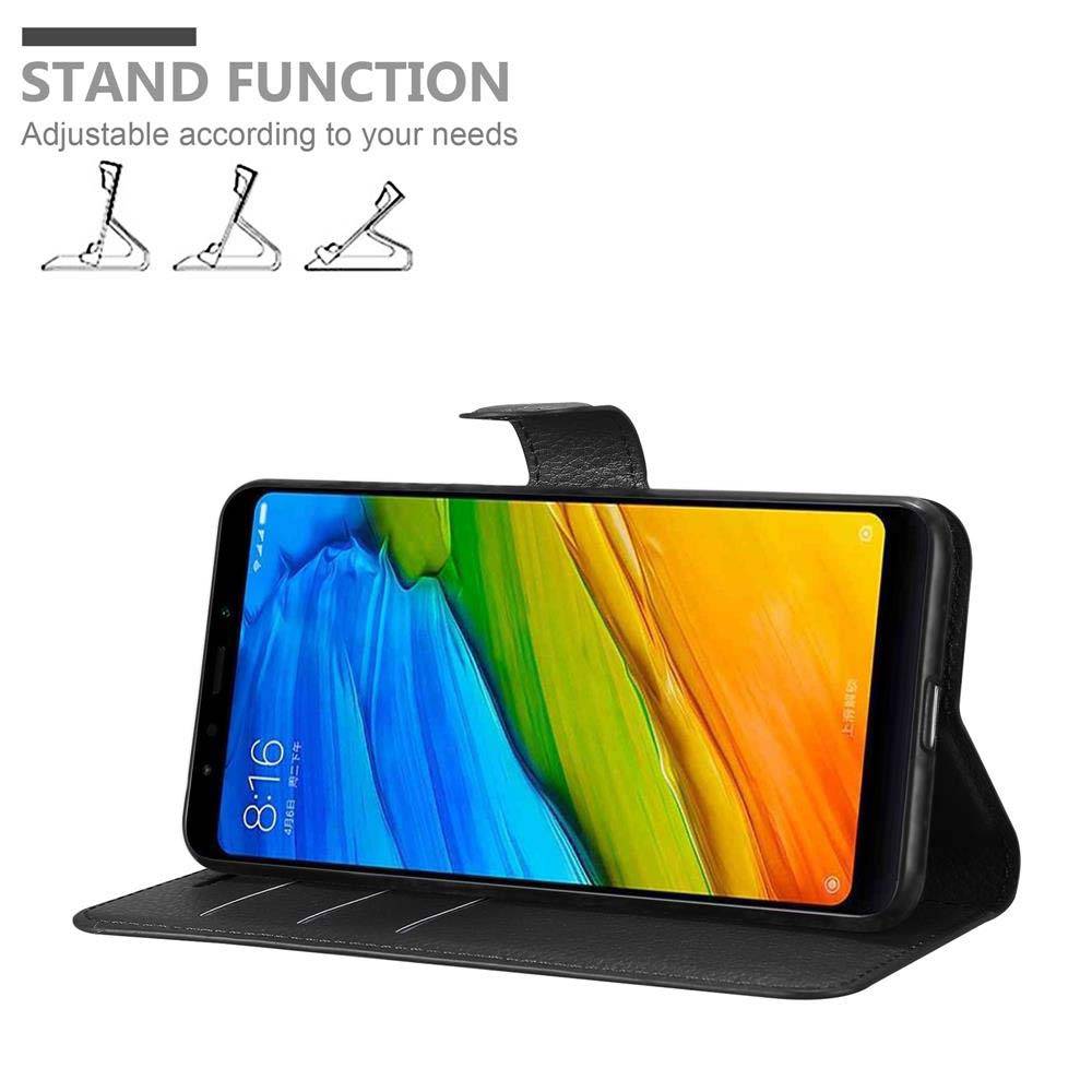 Cadorabo Hülle für Xiaomi RedMi NOTE 5 Schutz Hülle in Schwarz Handyhülle Etui Case Cover Magnetverschluss