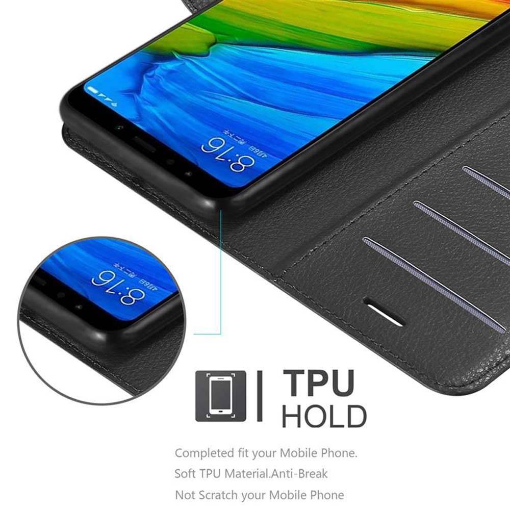 Cadorabo Hülle für Xiaomi RedMi NOTE 5 Schutz Hülle in Schwarz Handyhülle Etui Case Cover Magnetverschluss