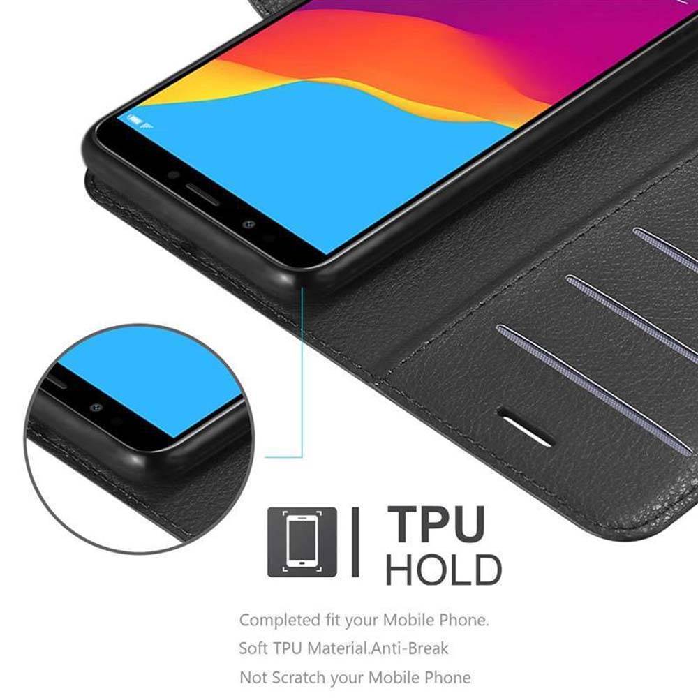 Cadorabo Hülle für Honor 7C / Huawei Y7 2018 Schutz Hülle in Schwarz Handyhülle Etui Case Cover Magnetverschluss