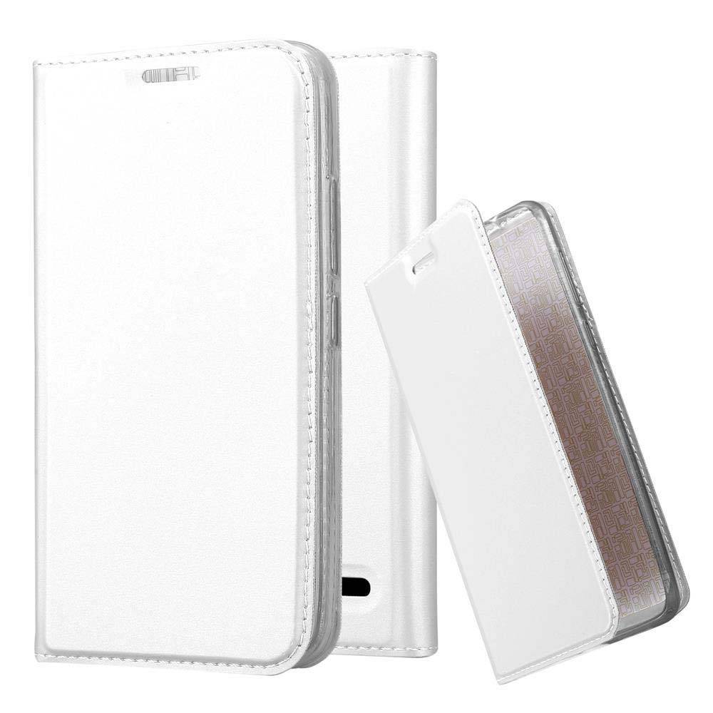 Cadorabo Handyhülle für Motorola MOTO E4 Schutz Hülle in Silber Cover Etui Book Case Booklet