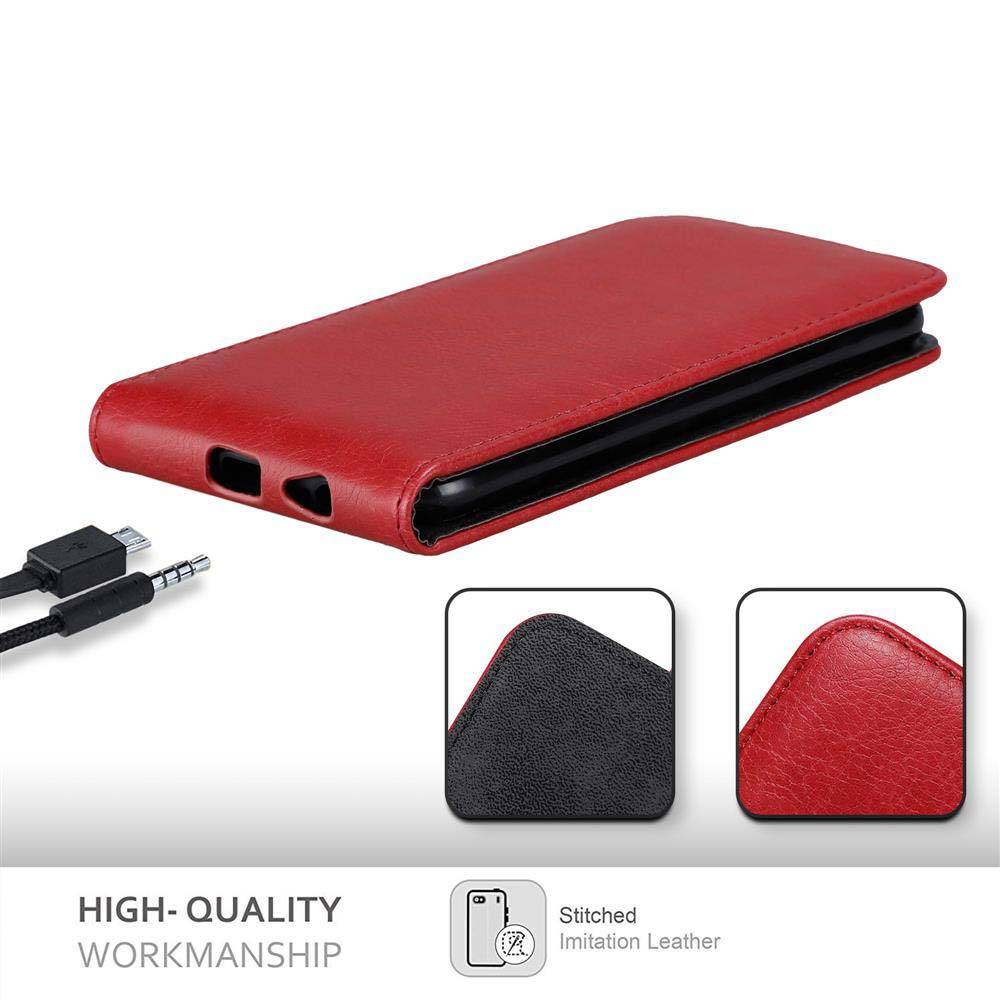 Cadorabo Hülle für Samsung Galaxy J4 2018 Schutz Hülle in Rot Flip Etui Handyhülle Case Cover