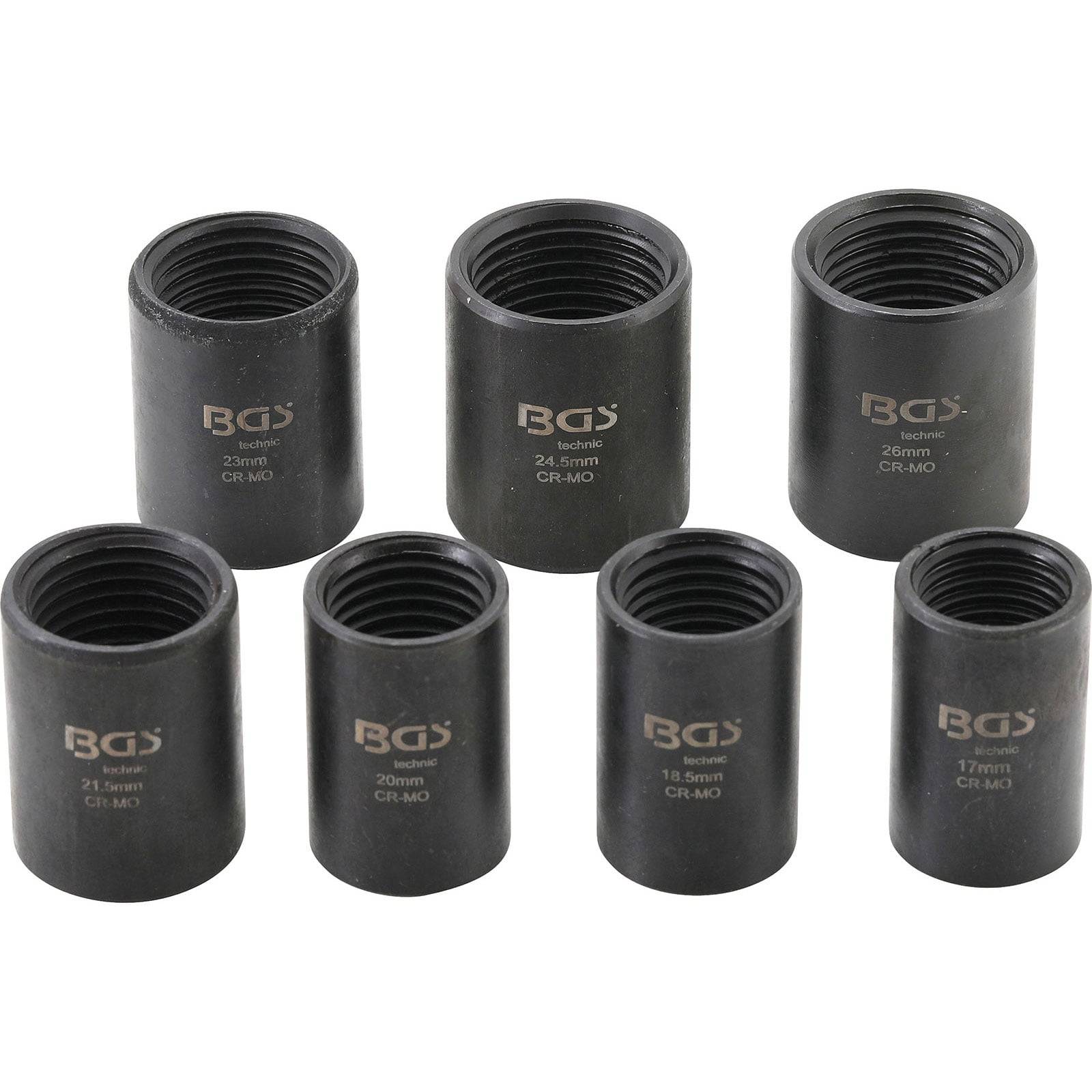 Sieben schwarze BGS Automotive Schlagutriebs-Stecknuss-Adapter in verschiedenen Größen (32mm, 25,5mm, 21,5mm, 20mm, 19mm, 18,5mm, 17mm), in zwei Reihen angeordnet.