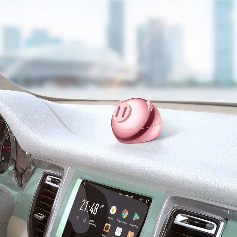 Little Pig tragbarer Lufterfrischer Autoduft Luftreiniger Duft Halterung Auto Armaturenbrett pink