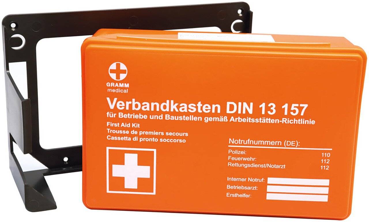 Orangener Erste-Hilfe-Kasten mit der Bezeichnung „Verbandkasten DIN 13 157