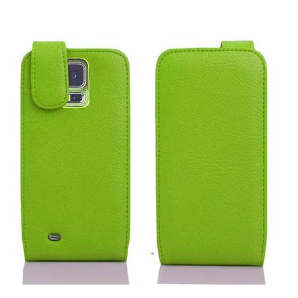 Cadorabo Schutzhülle für Samsung Galaxy S5 MINI / S5 MINI DUOS Hülle in Grün Flip Etui Handyhülle Case Cover Kunstleder