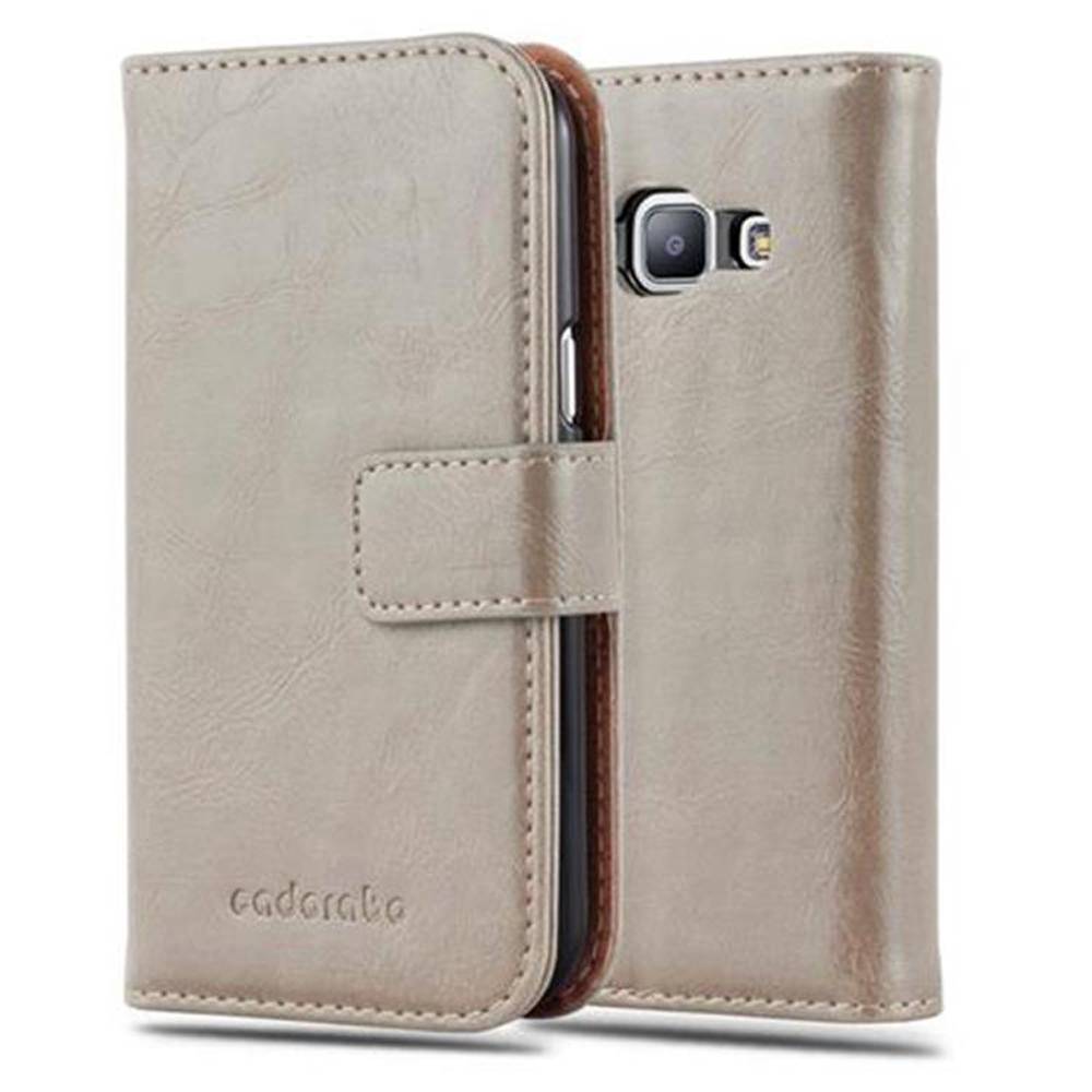 Cadorabo Hülle für Samsung Galaxy J1 2015 Schutzhülle in Braun Handyhülle Book Tasche Case Etui Luxury