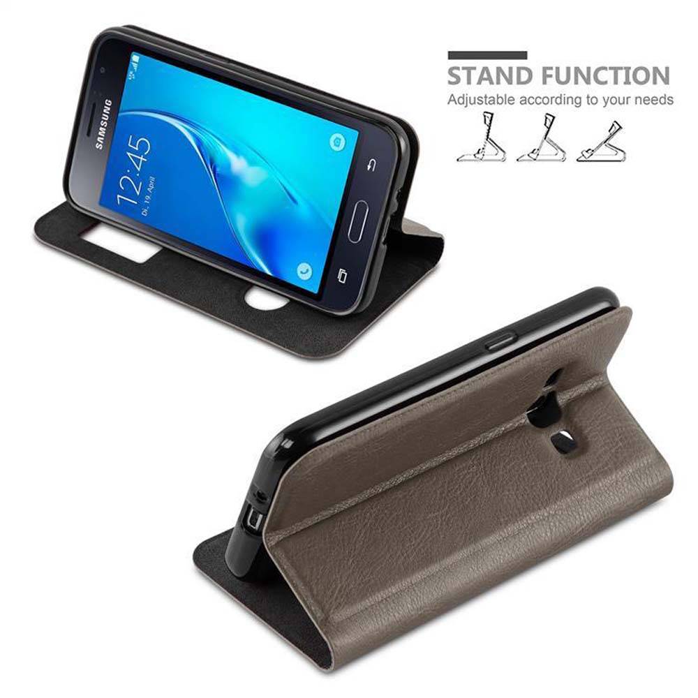Cadorabo Schutzhülle für Samsung Galaxy J1 2016 Hülle in Braun Handyhülle Book Case Cover Etui