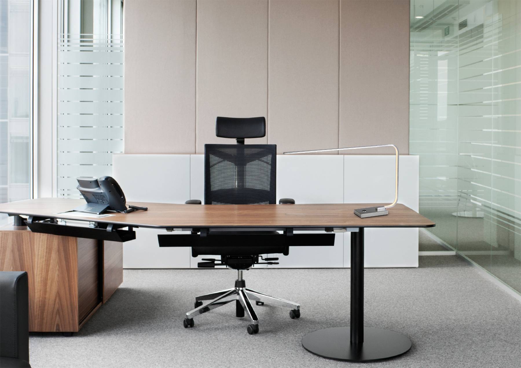 LED Tischleuchte "FAUCIUM"