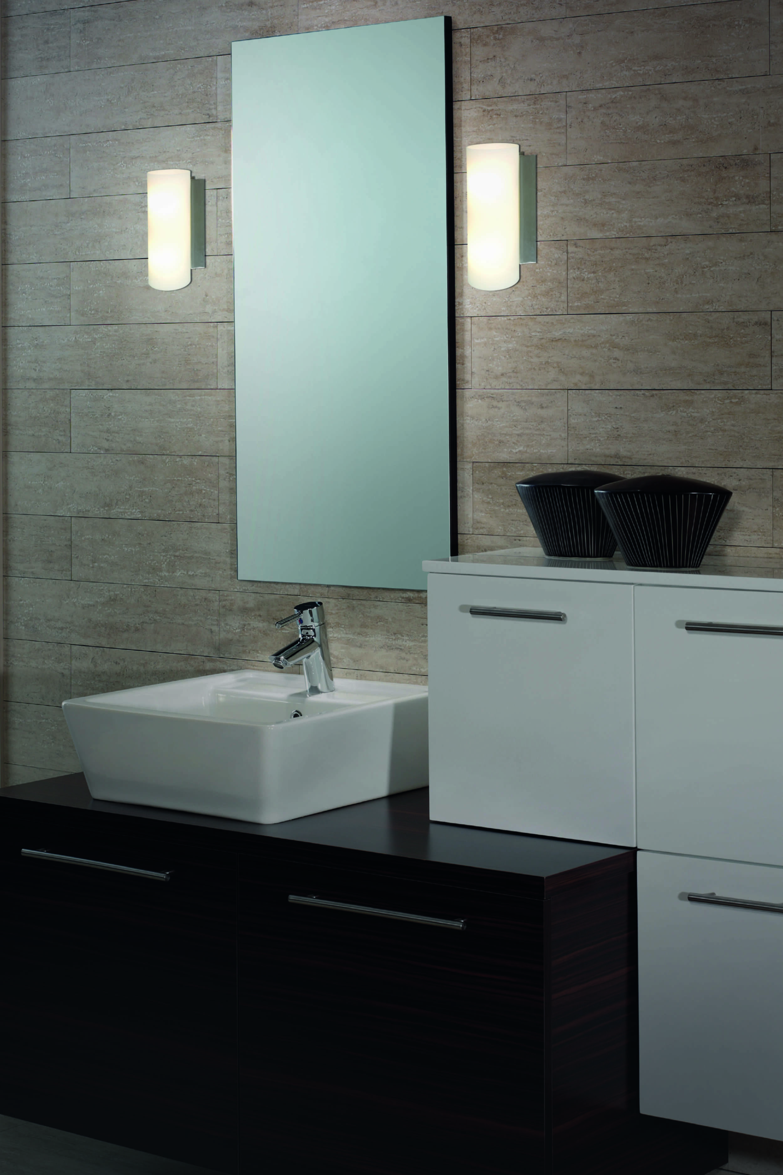 Glas-Wandleuchte "LEXI"