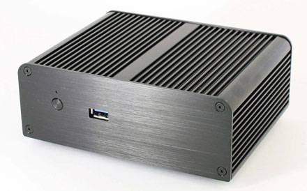 Akasa Newton T Gehäuse (für Intel NUC DE3815TYBE, Lüfterlos) [A-NUC10-M1B]