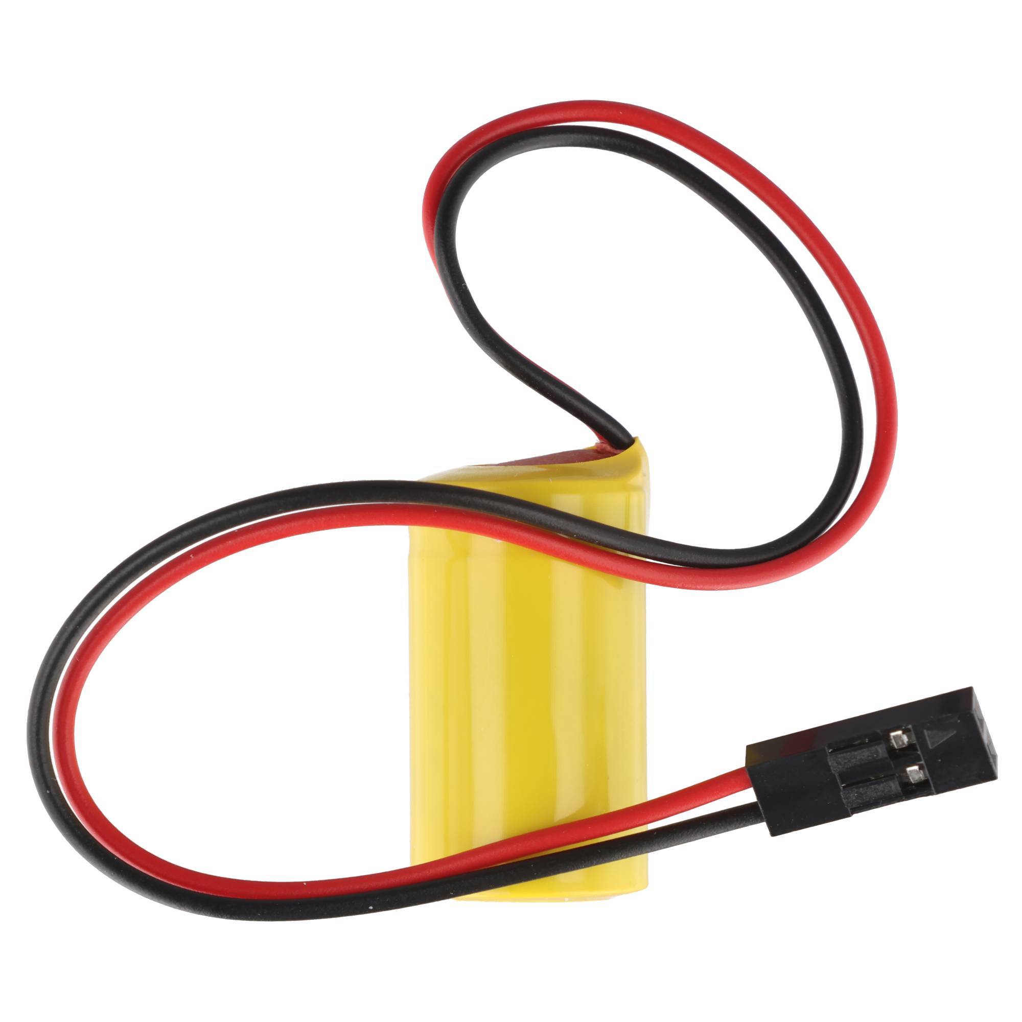 Gelbes wiederaufladbares Batteriepaket mit angebrachten roten und schwarzen Stromkabeln und Steckerverbindung