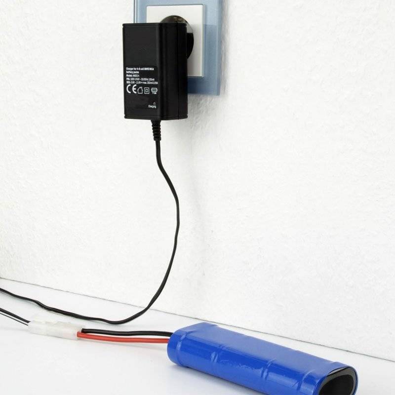 Schnell-Ladegerät passend für Kärcher K55, K55 PET NiMH Akku