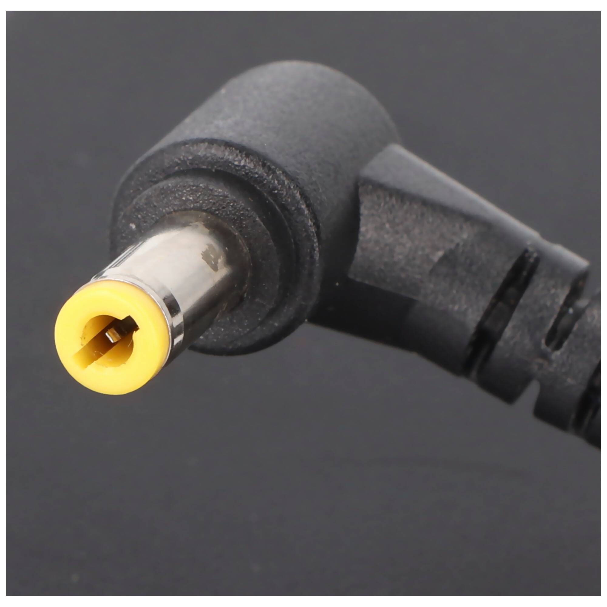 Netzteil für Fujitsu-Siemens Celsius Mobile H (kein Original)