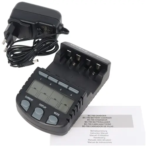Schnell-Ladegerät BC 700 mit Entladefunktion und LCD-Display Schnell-Ladegerät BC 700 mit Entladefunktion und LCD-Display