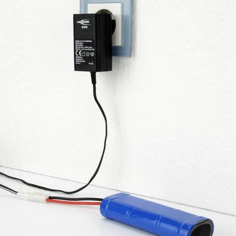 Ansmann Ladegerät ACS48 1001-0024 für 4,8 - 9,6 Volt Akkupacks