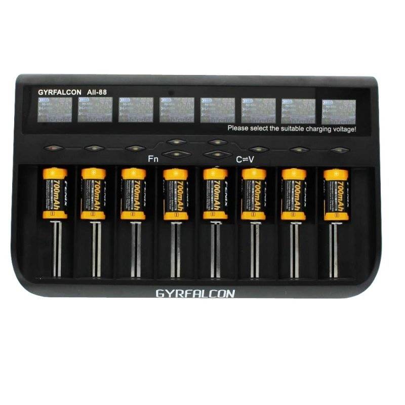 8fach Schnell-Ladegerät und 8 Stück CR123 A Li-Ion Akku mit 3,6V, 3,7 Volt, 850mAh