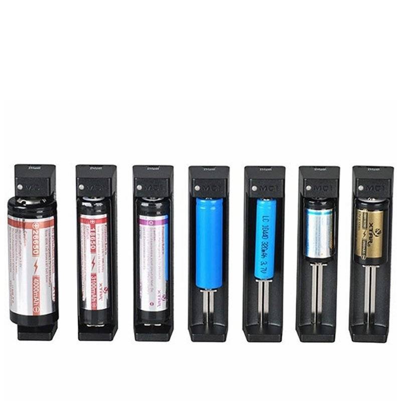 1-Schacht USB-Ladegerät mit bis zu 0,5Ah Ladestrom, Ladegerät mit Micro-USB Anschluss