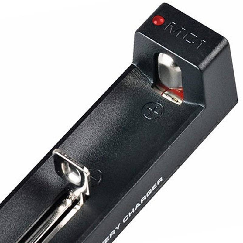 1-Schacht USB-Schnellladegerät mit bis zu 1Ah Ladestrom, lädt 16340, 14500, 18650