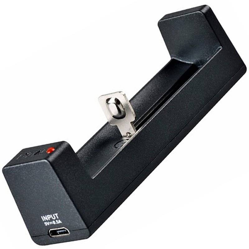 1-Schacht USB-Schnellladegerät mit bis zu 1Ah Ladestrom, lädt 16340, 14500, 18650