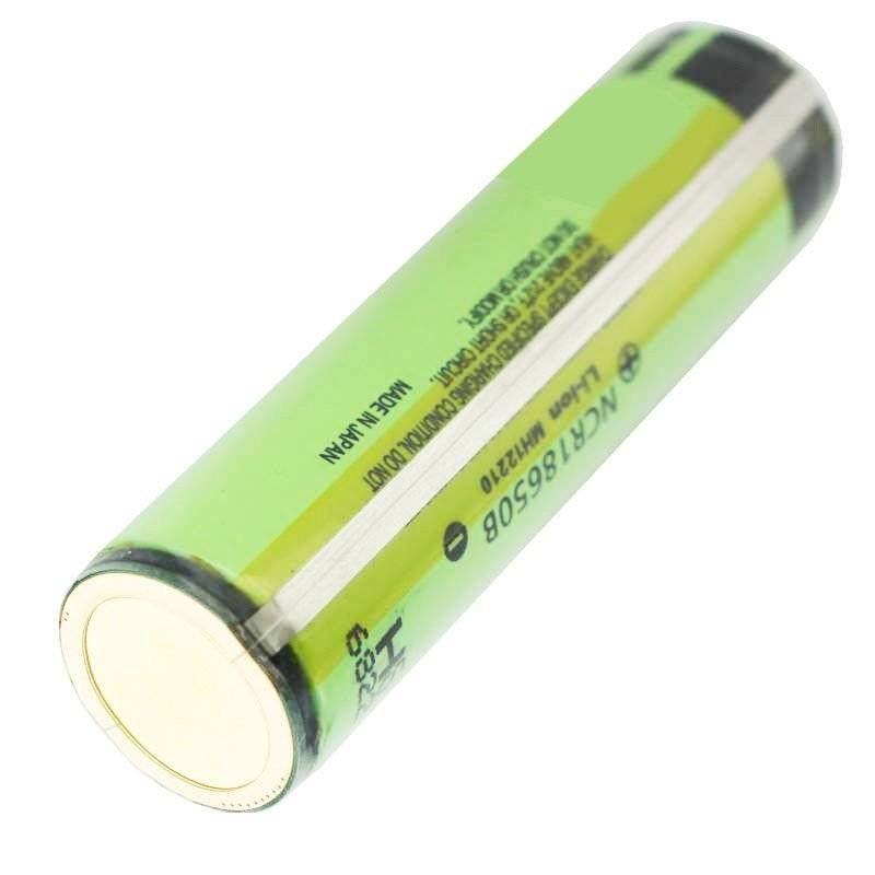 Panasonic 18650 Li-Ion Akku geschützt mit 3,7 Volt, 3400mAh 3 Stück und LCD-Schnell-Ladegerät