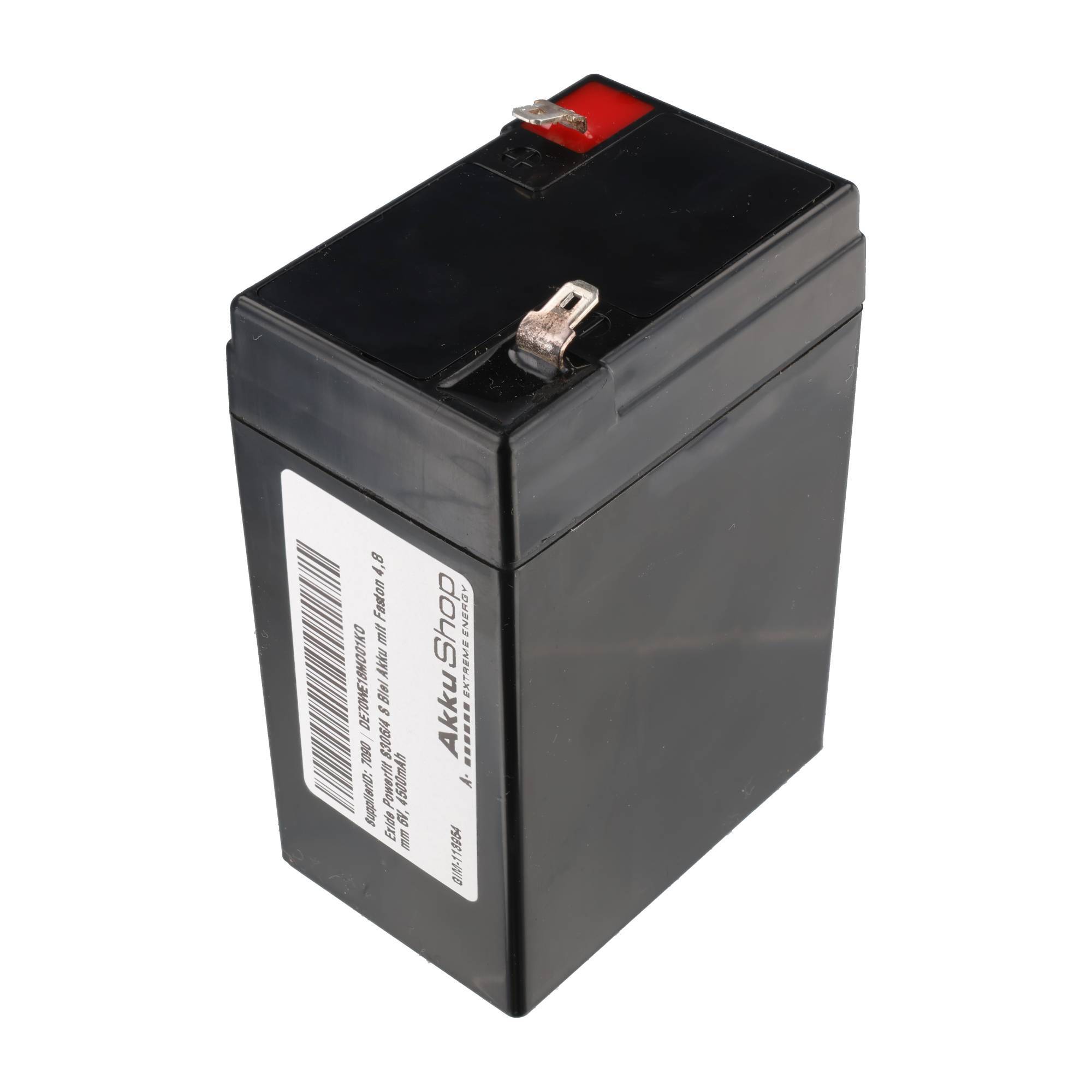 Schwarze rechteckige wiederaufladbare Batterie mit zwei Metallklemmen und einer roten Plusklappe, dargestellt auf weißem Hintergrund.