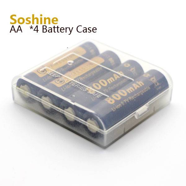 Transparentes Kunststoffgehäuse mit der Aufschrift „Soshine AA *4 Battery Case