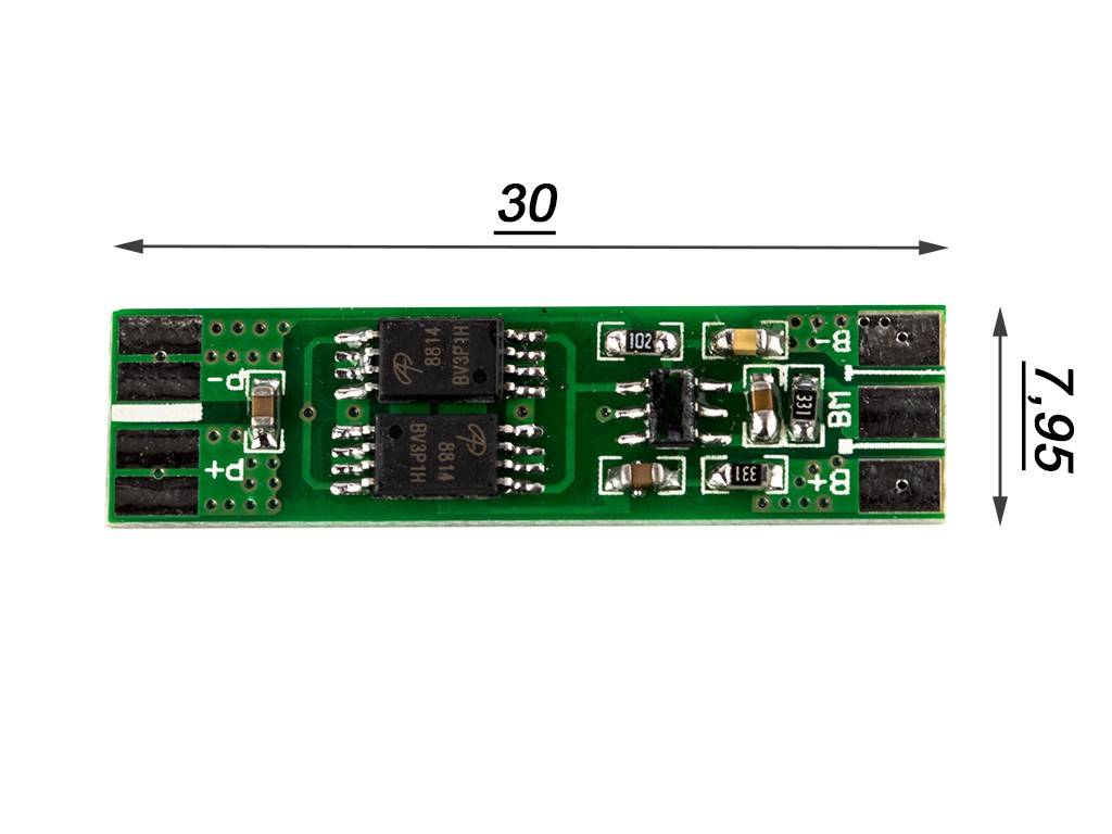 Grünes Leiterplattenmodul mit Bemaßungspfeilen, gekennzeichnet mit 30 mm Länge und 7,95 mm Breite, mit Steckverbindern an beiden Enden.