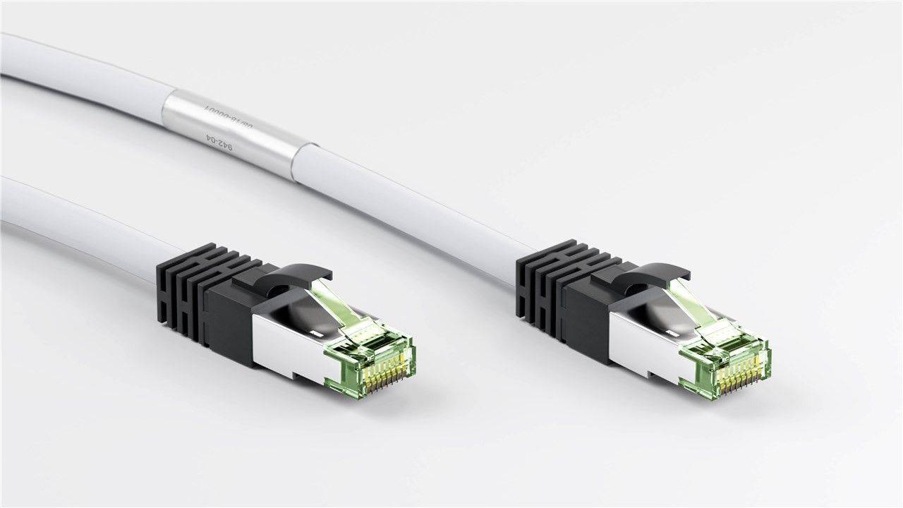 Goobay CAT 8.1 Netzwerkkabel, S/FTP (PiMF), weiß 0,50 m