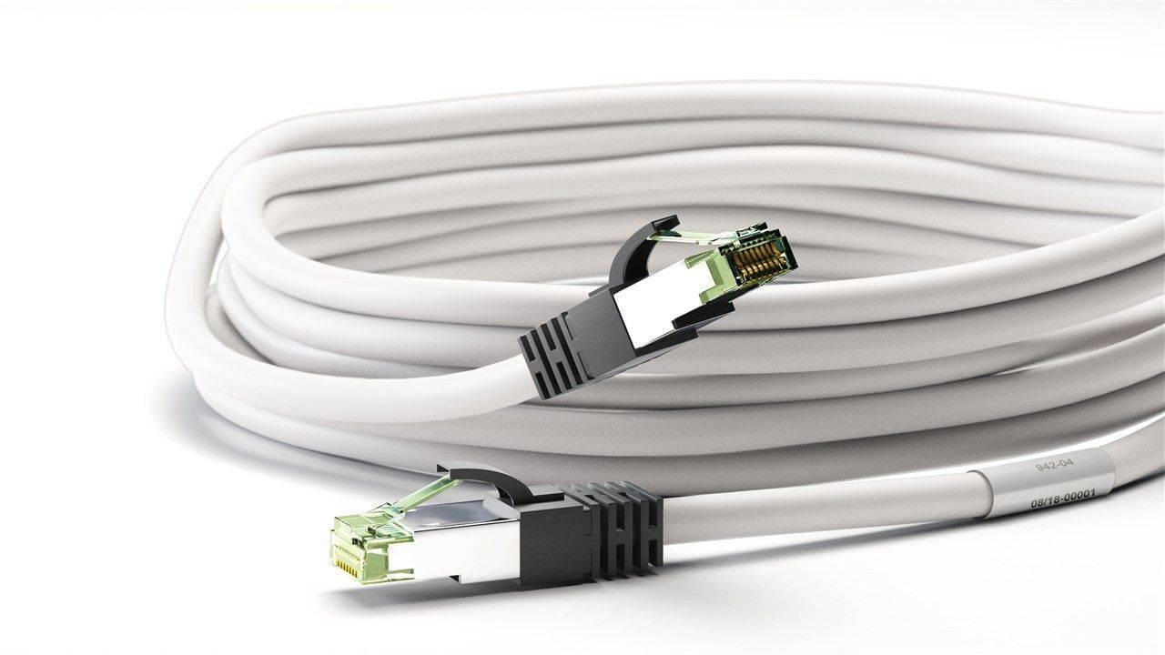Goobay CAT 8.1 Netzwerkkabel, S/FTP (PiMF), weiß 20,00 m