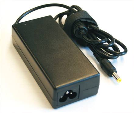 AC Netzadapter (12V, 84W) [REFURBISHED]