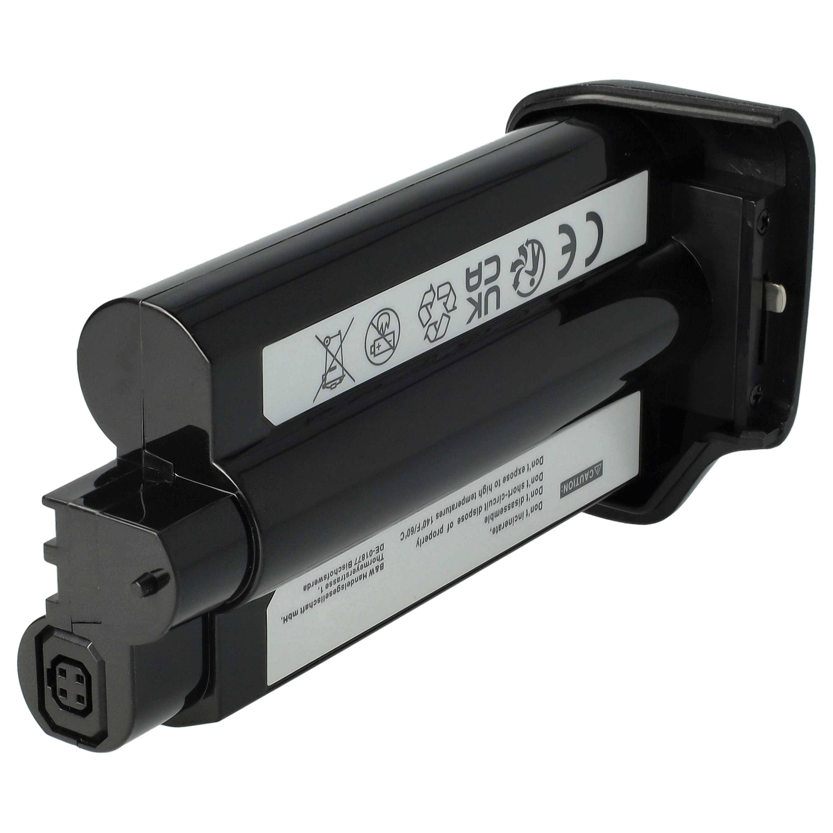 Ein schwarzes wiederaufladbares Batteriepack mit Zertifizierungssymbolen und Sicherheitswarnungen auf der Seite.