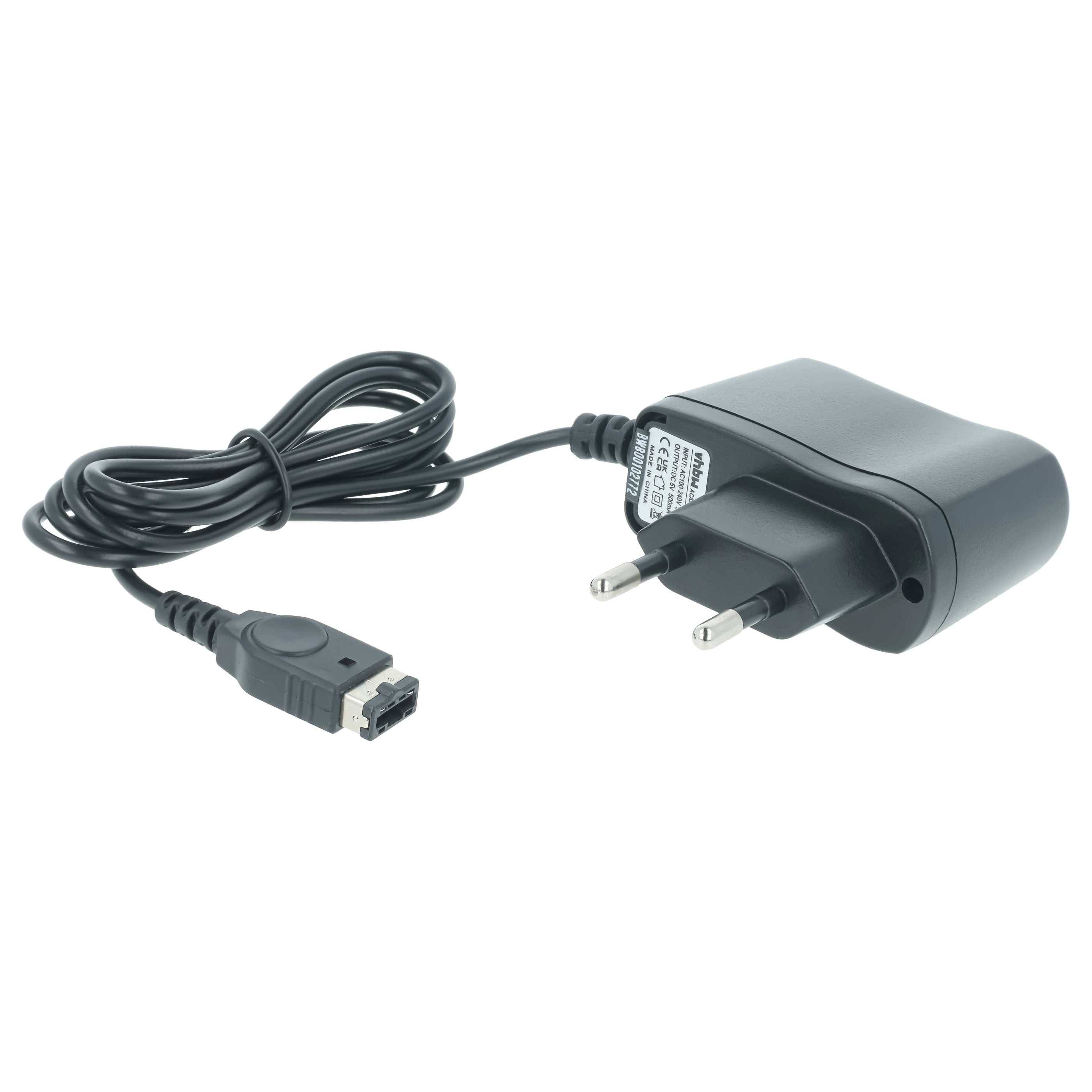 Schwarzer Stromadapter für Wechselstrom mit europäischem Stecker und angeschlossenem Kabel mit USB-Anschluss, dargestellt auf weißem Hintergrund.