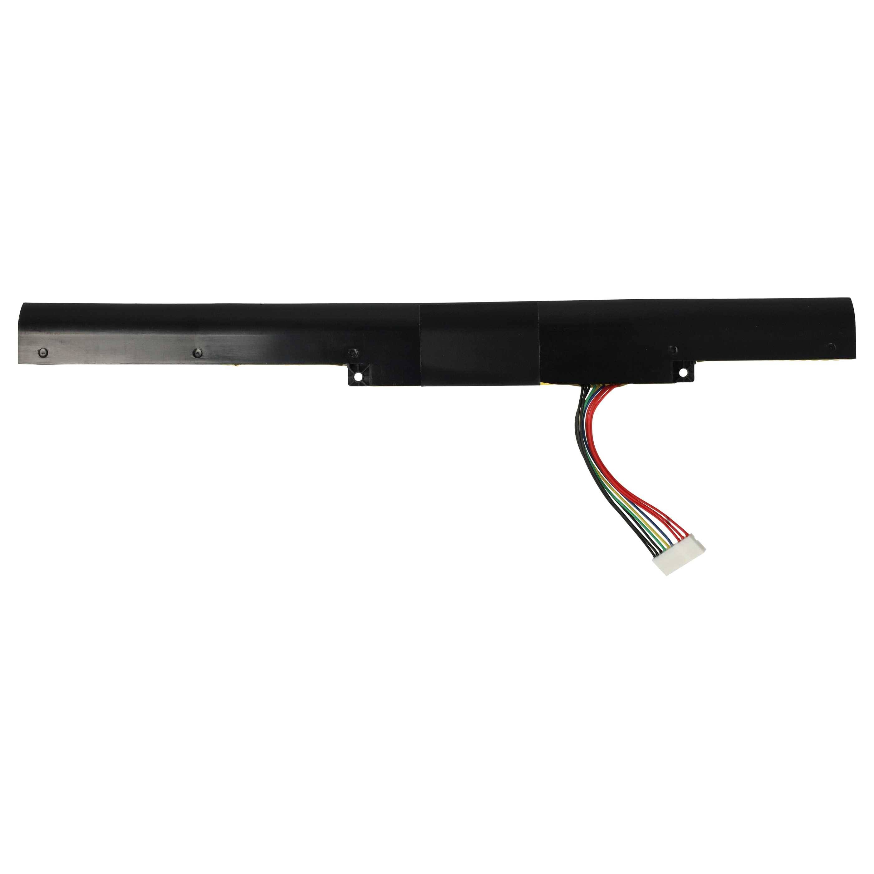 Eine schwarze rechteckige Batterie mit einem angehängten mehrfarbigen Kabel, das in einen weißen Stecker mündet.