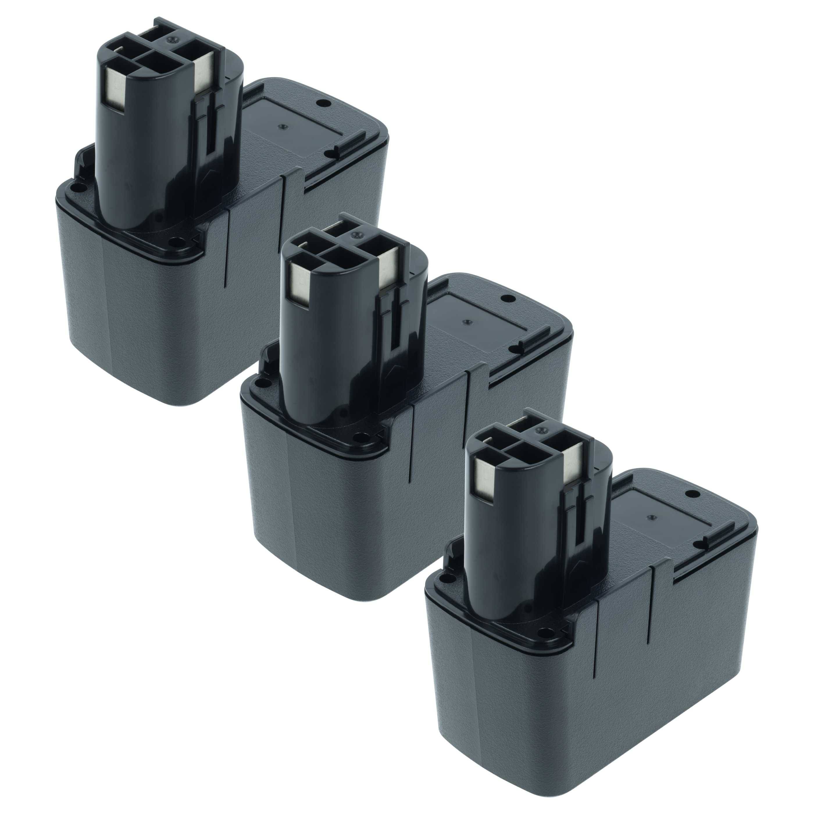 Drei identische schwarze wiederaufladbare Akkupacks sind in einer Reihe ausgerichtet. Jede Batterie hat eine rechteckige Form mit zwei Metallkontakten auf der Oberseite.