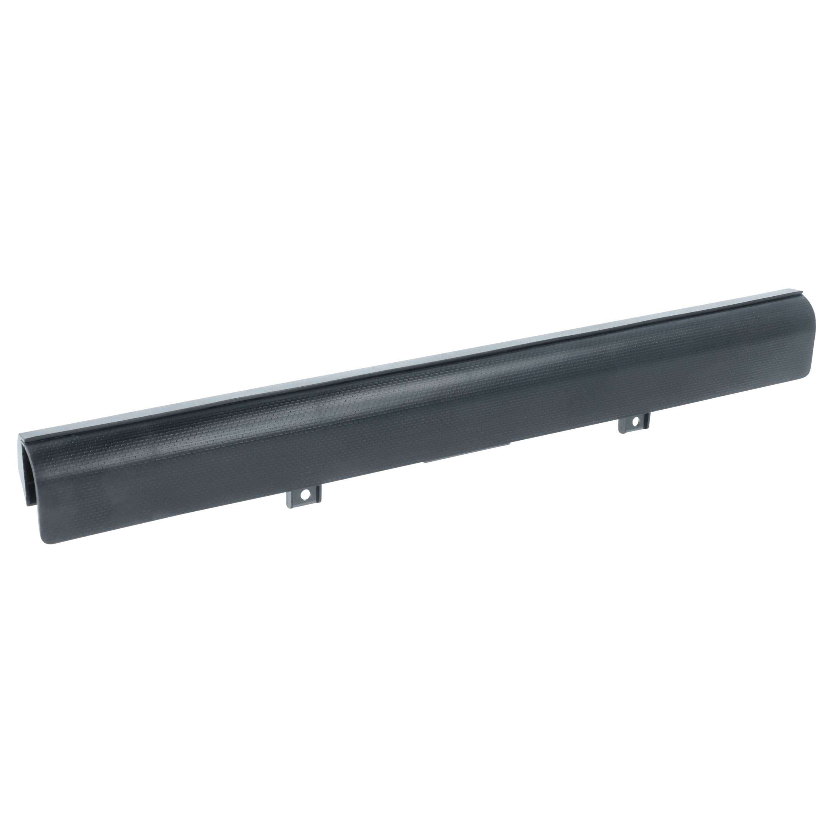 Eine schwarze, rechteckige Laptop-Batterie, die vor einem schlichten weißen Hintergrund positioniert ist und Befestigungsclips am unteren Rand zeigt.