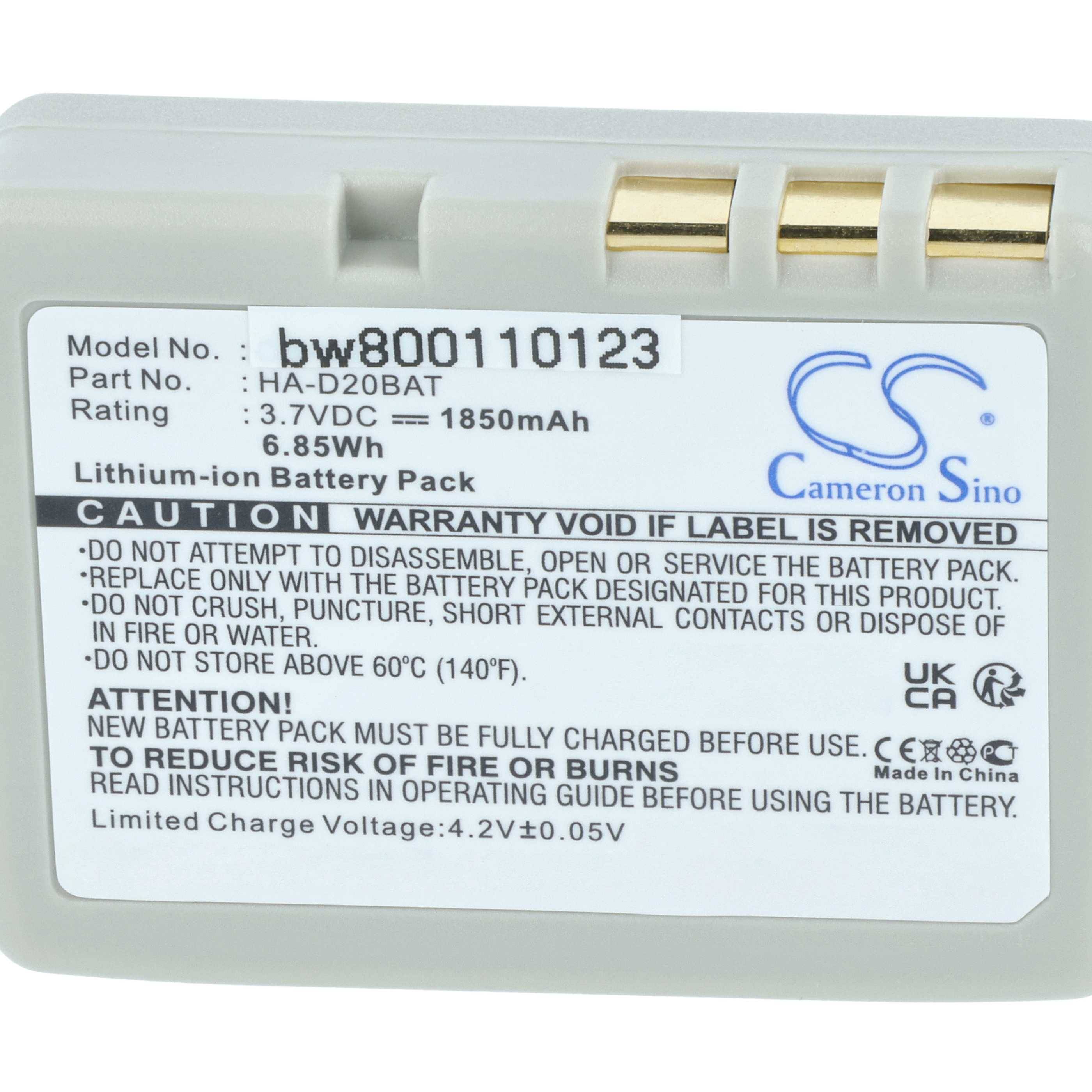 Ein Lithium-Ionen-Akkupack mit Modelldetails, 1850mAh Kapazität, 3,7V Spannung. Warnungen vor Brandrisiko und vor dem Aussetzen gegenüber Feuchtigkeit.