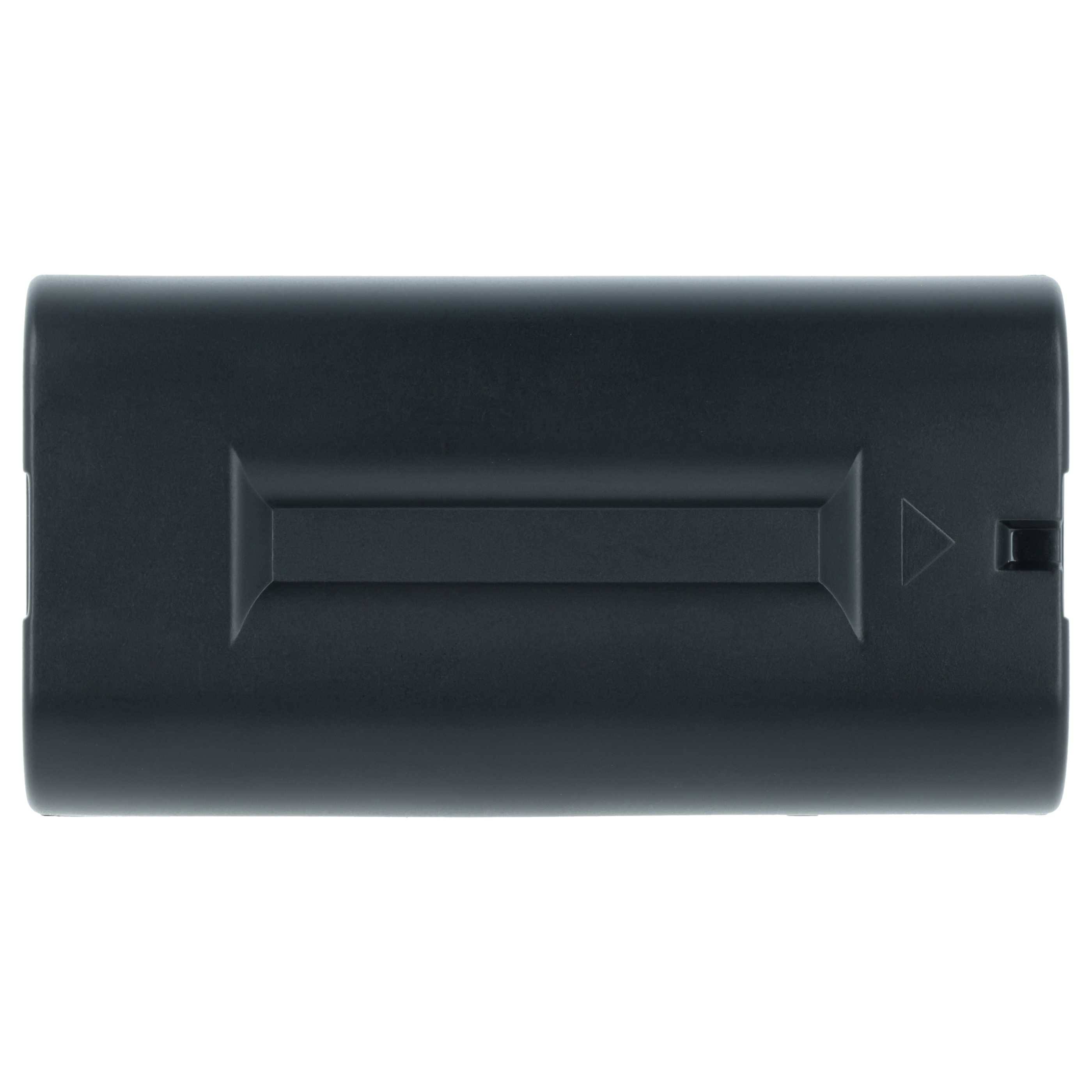 Ein schwarzer, rechteckiger Akkupack mit einer strukturierten Oberfläche und einem kleinen Pfeilsymbol, das die richtige Einlegeorientierung anzeigt.