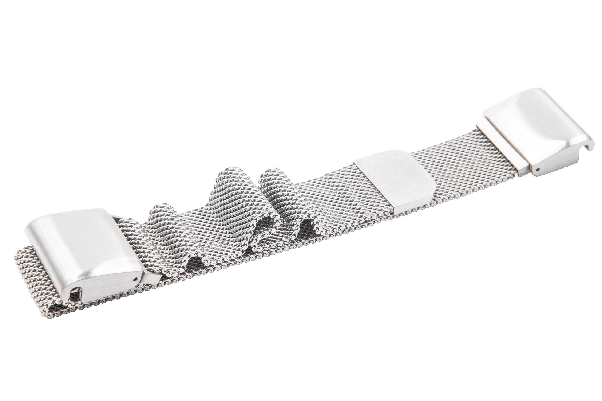 Silbernes Mesh-Uhrenarmband mit einem gefalteten Bereich, mit einer Schließe auf der rechten Seite vor weißem Hintergrund.