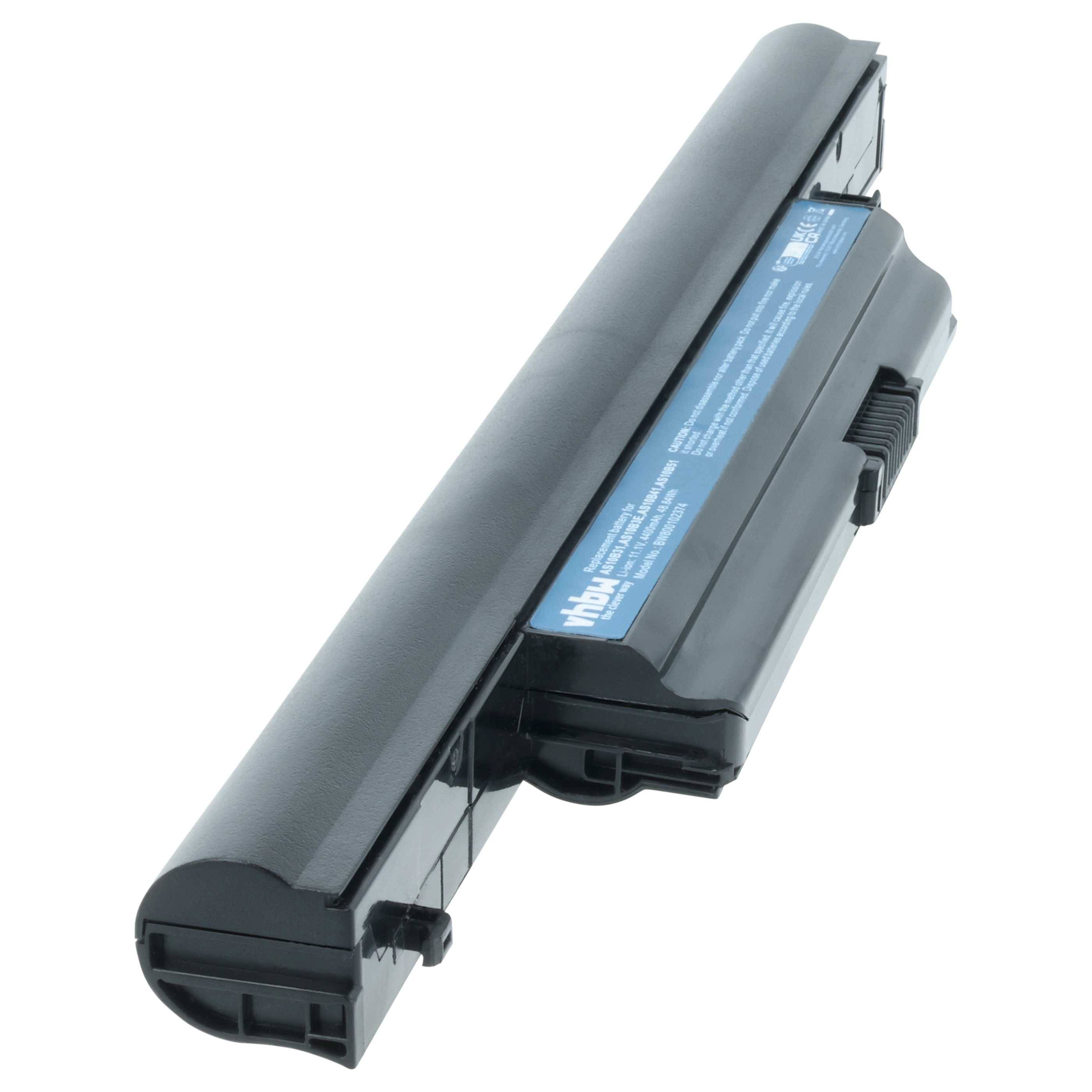 Eine schwarze Laptop-Batterie mit einem blauen Etikett an ihrer Seite; entwickelt für die Kompatibilität mit bestimmten Laptop-Modellen.